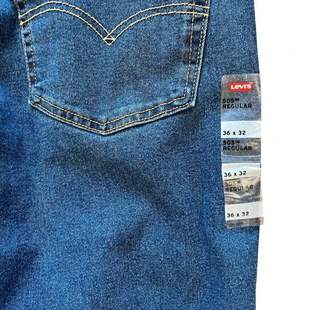 Levis 505 Regular Fit Jeans Mens 36x32 Blue Denim Straight Leg 005053126‎ NEW
